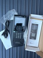TI-Nspire CX CAS Taschenrechner Texas Instrument neuwertig