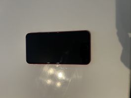 Apple iPhone 8 Plus rot 64GB mit Schutzhülle gebraucht