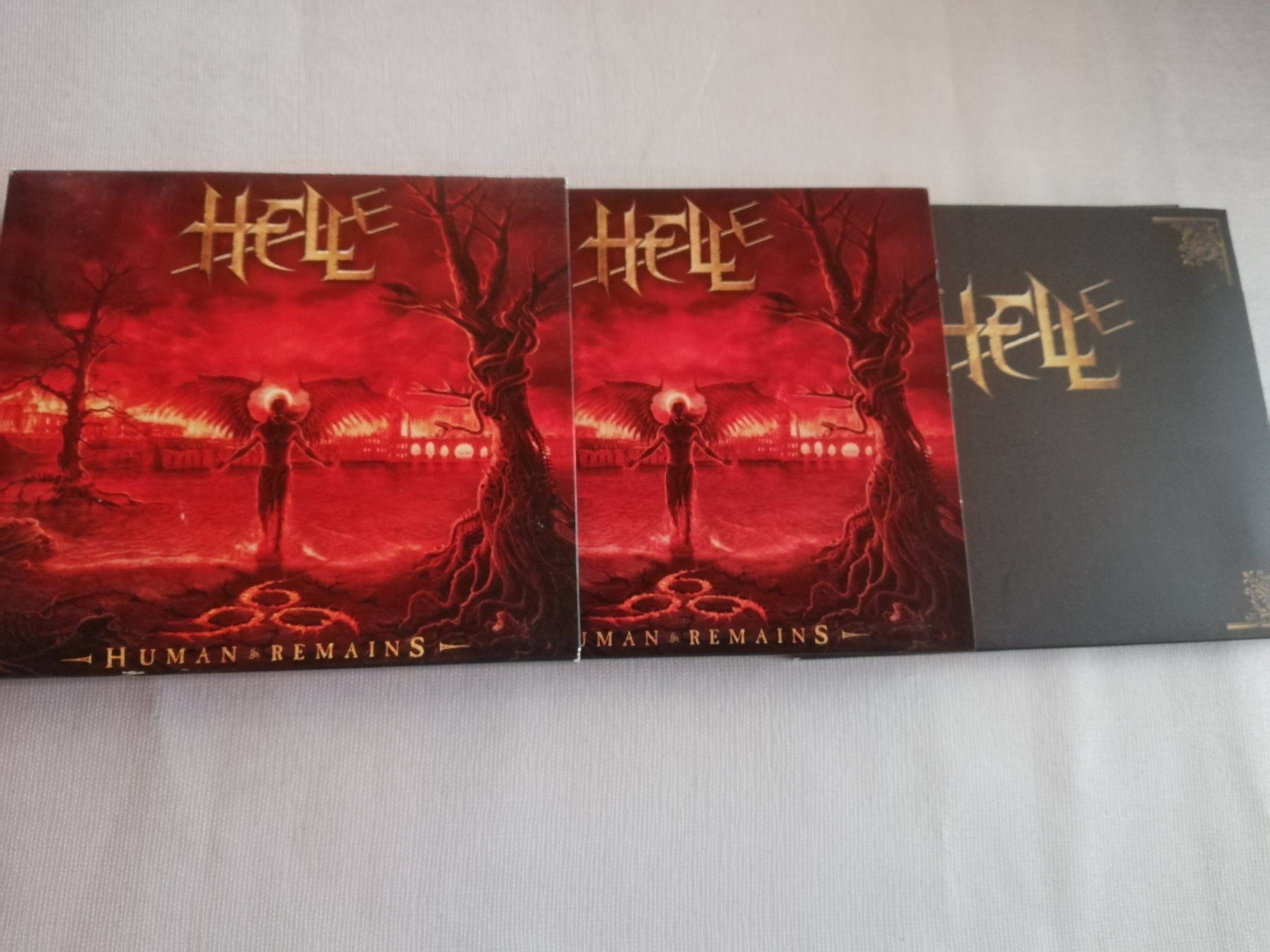 CDs: HELL - HUMAN REMAINS – Gebraucht aus Bern von Vinylsound.ch