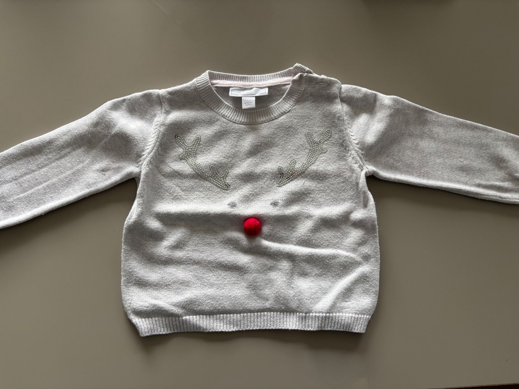 Maglioni & Felpe: Pull de Noël Gris, Taille 9-12 mois - Parfait état! – Usato da La Conversion venduto da dam_d9cs