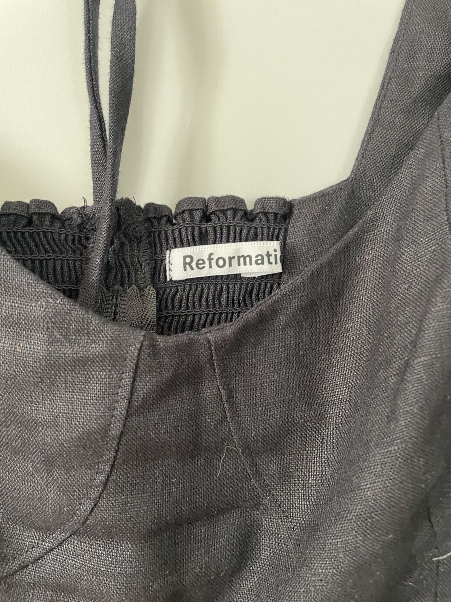 Reformation Top: reformation leinen schwarzes top – Nuovo (secondo la descrizione) da Zürich venduto da M500ZH 2