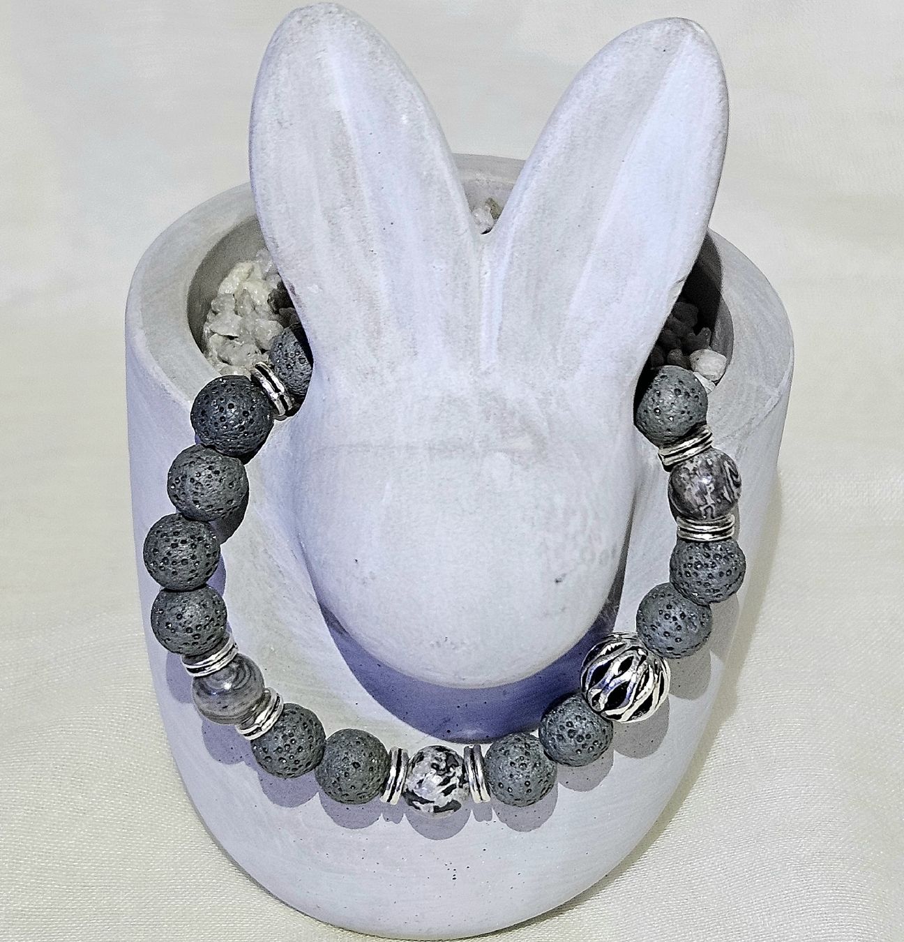 Bracciali & Braccialetti: graue Lavastein-Mix Armk. - Spendenaktion – Nuovo (secondo la descrizione) da Unterkulm venduto da Nachtigall 3