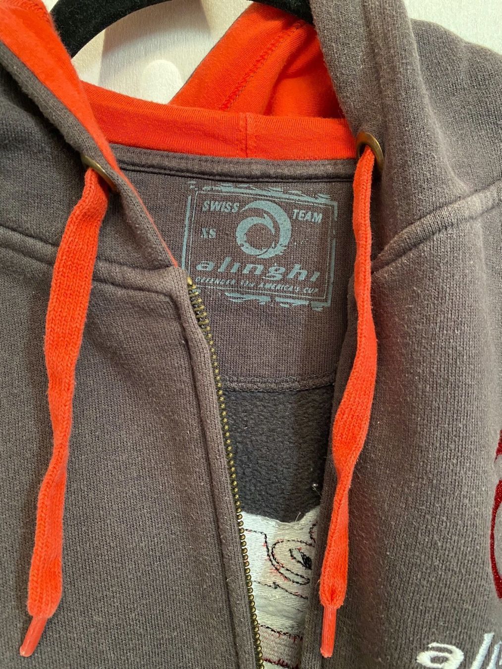 Gilets & Westen: Un beau sweat ALINGHI. XS – Gebraucht aus Grund b. Gstaad von PlageNeige 3