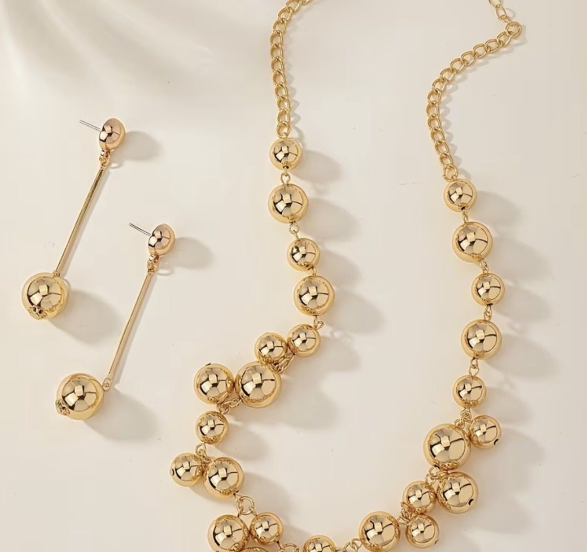 Altri gioielli: Set collana e orecchini sfere oro nuovo – Nuovo e nell'imballaggio originale da Gordevio venduto da LanaZimm 4