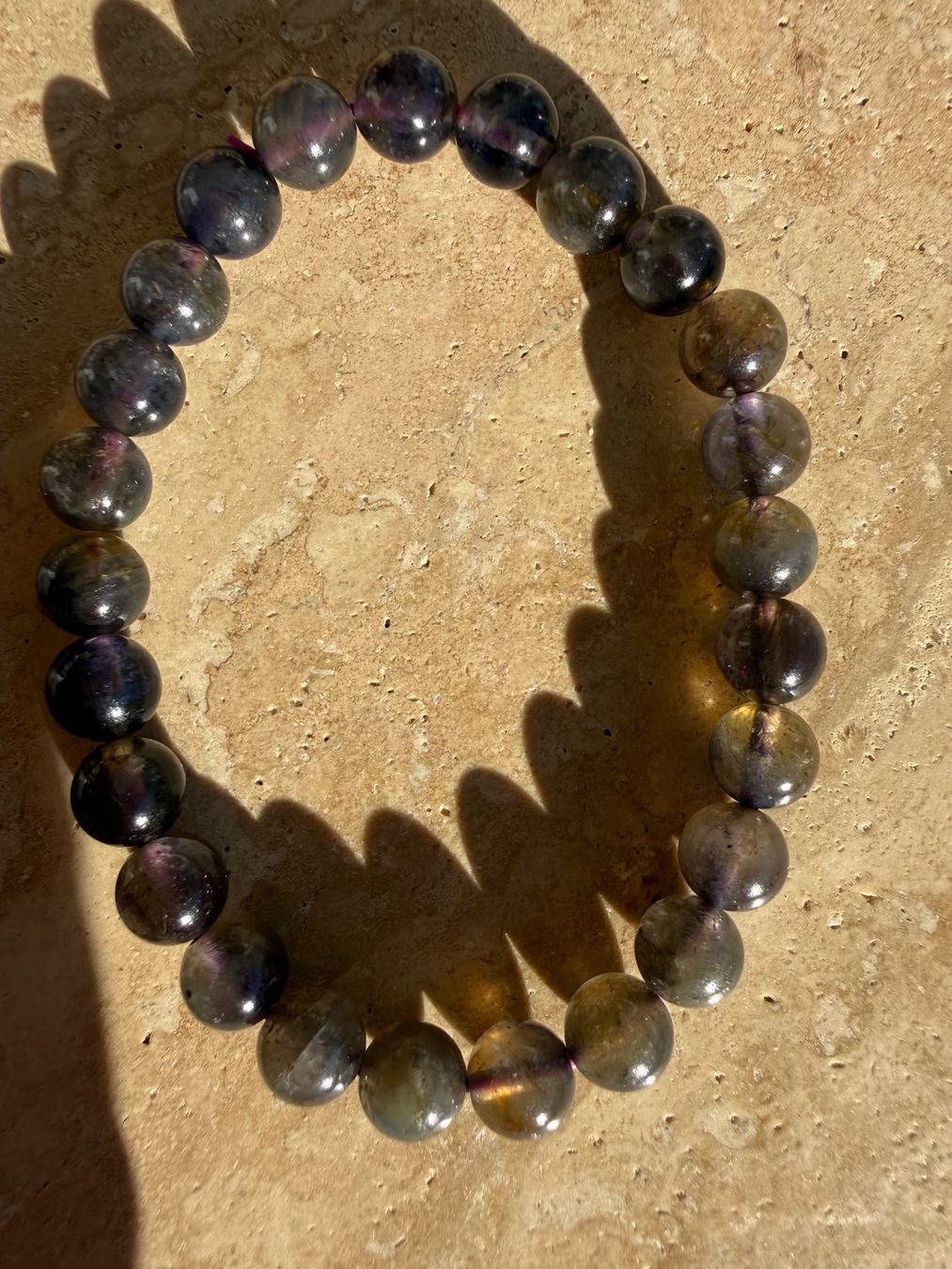 Bracciali & Braccialetti: Iolith Elastisches Perlenarmband (ca8mm) – Usato da Jegenstorf venduto da SteinGlanz 4