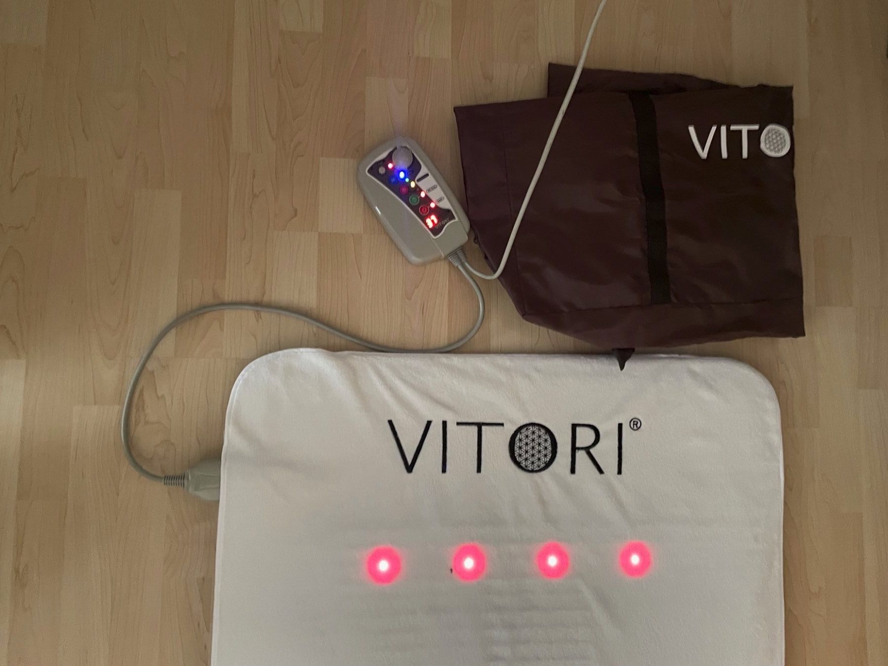 Medizinische Geräte: VITORI® Premium Kristallmatte mit Bezug – Gebraucht aus Küssnacht am Rigi von goldsucherin 2