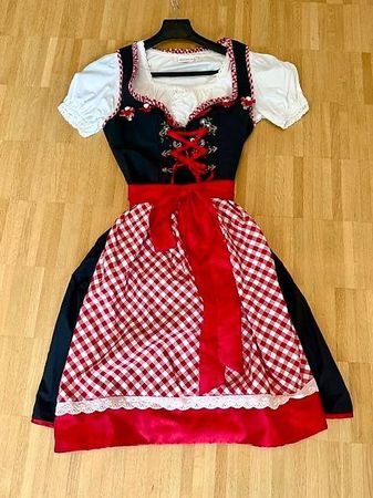 Schönes 3-teiliges Dirndl, Marke Wolperdinger, schwarz