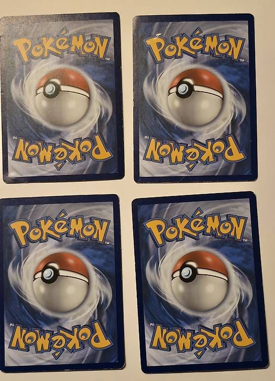 Pokémon Cartes à collectionner: Pokémon holo, 4 karten – D'occasion à Bellinzona par Friederike_A 1