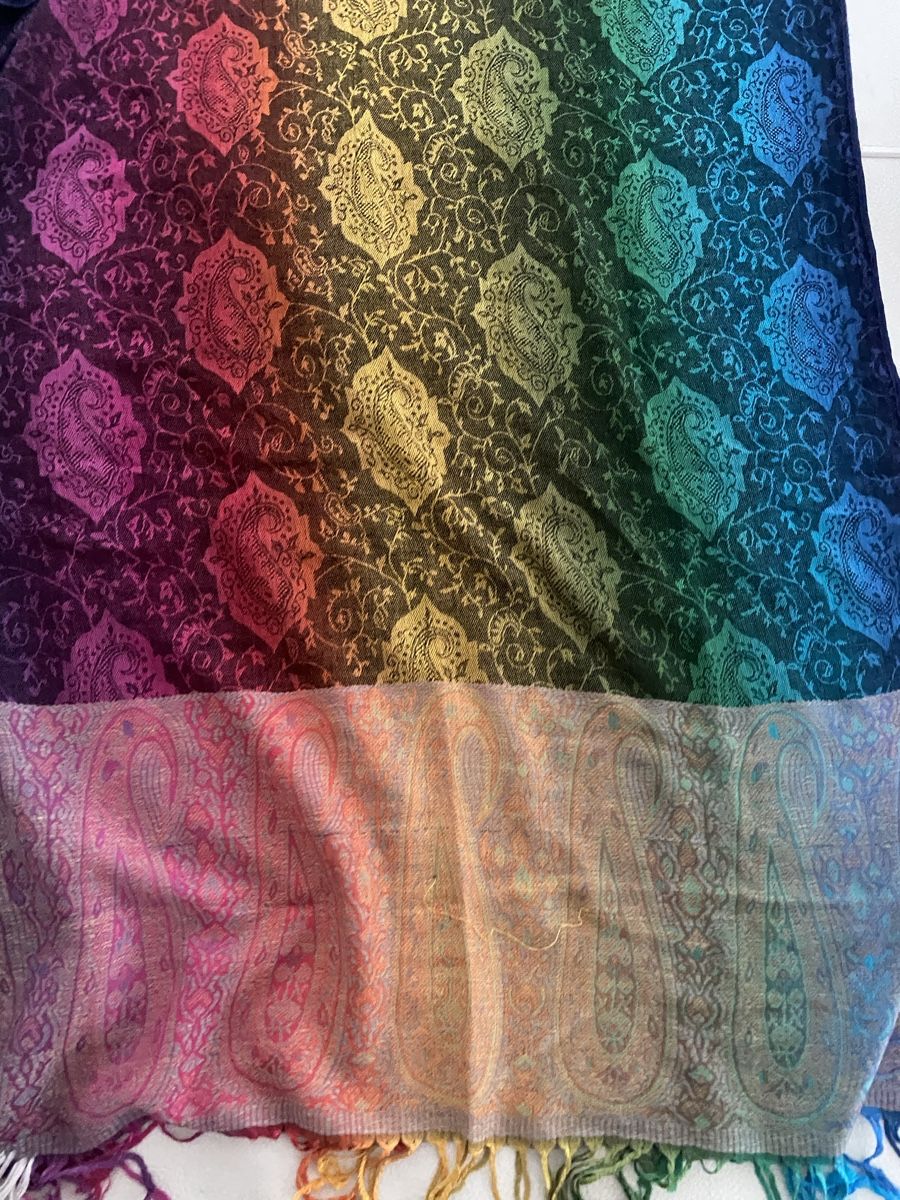 Foulard & Sciarpe: Pashmina Schal 🌸 – Usato da Opfikon venduto da Luis144 3