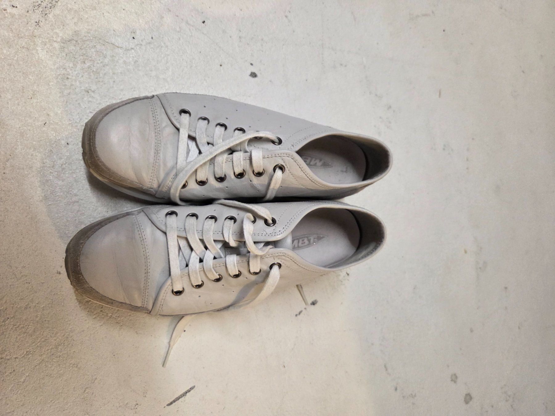 MBT Scarpe da donna: MBT Gr.39 – Usato da Oberiberg venduto da Dorimahei