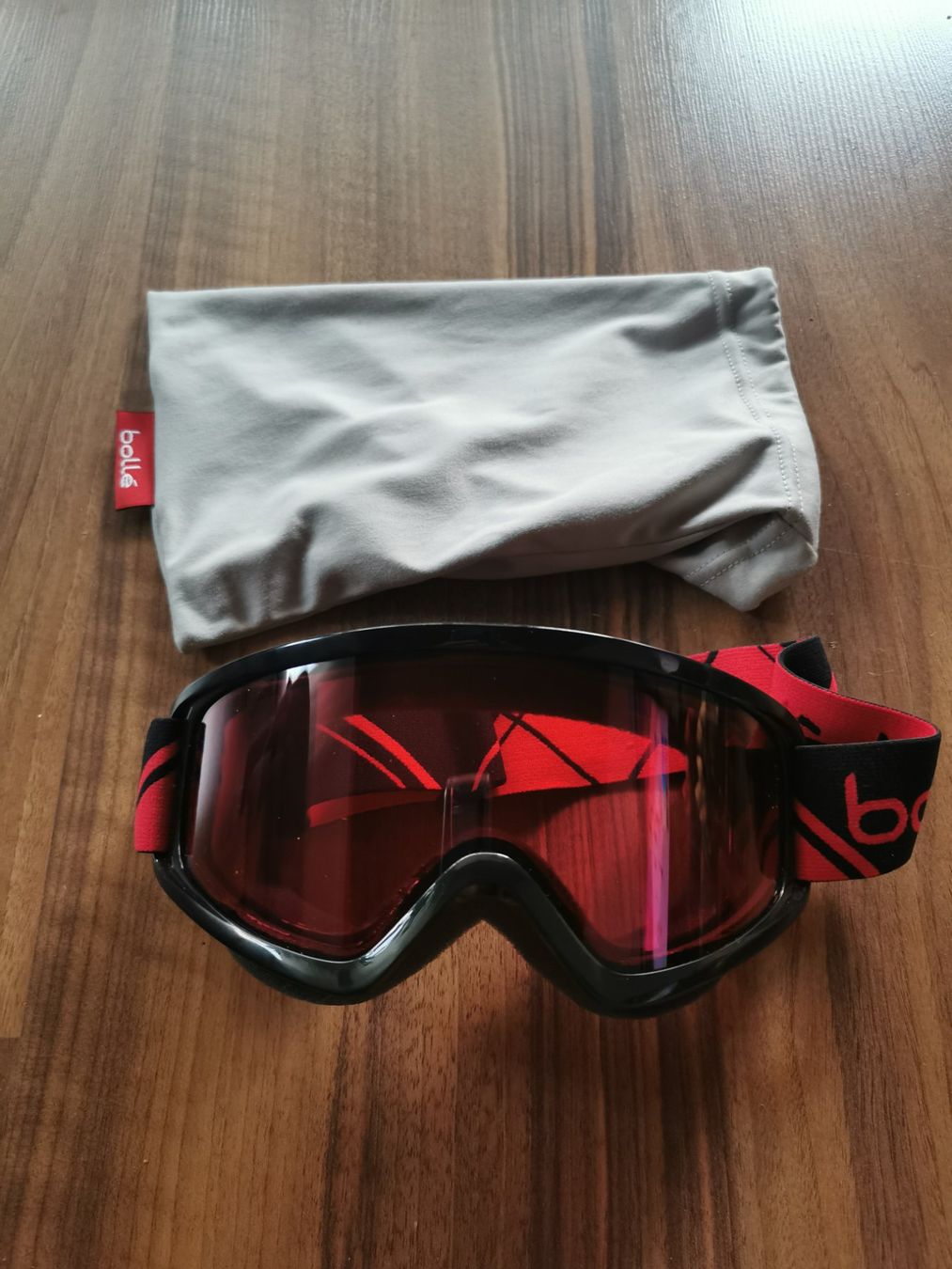Occhiali & Lenti: Skibrille (Bollé) – Usato da Glattfelden venduto da sut_q8d2