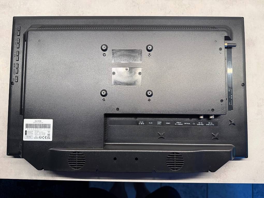 Appareils TV: alphatronics SLA-24 DW Smart-Tv – D'occasion à Rickenbach SO par Bazoka13 1