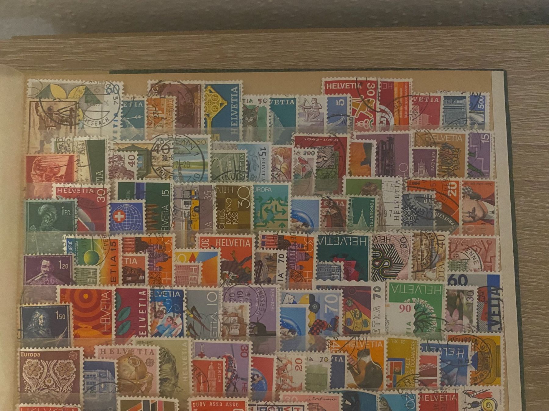 Tous les timbres: Briefmarken ,120 stuck helvetia – D'occasion à matten b. interlaken par jfran17 1