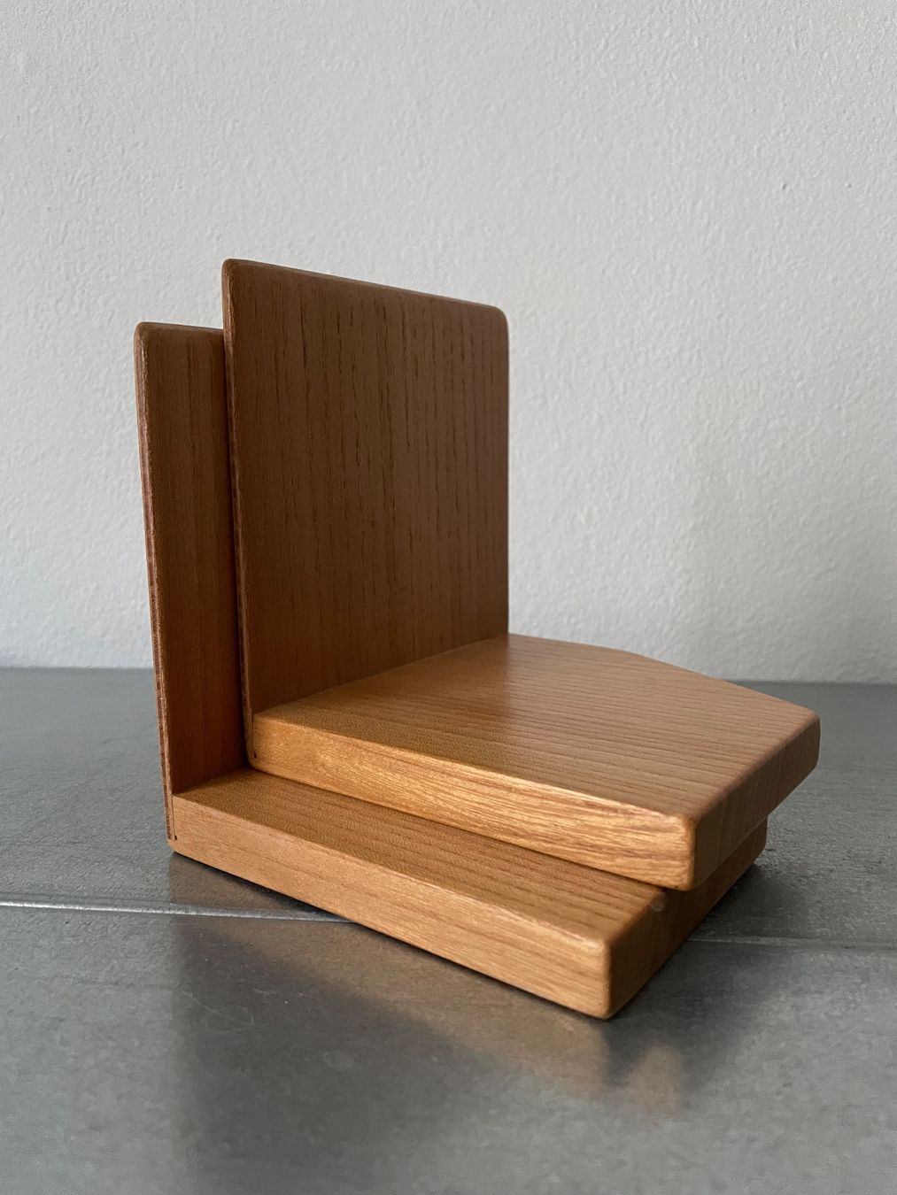 Sonstige Dekorationen & Accessoires: Midcentury Buch Stütze Buchhalter – Gebraucht aus Basel von Amechan. 2