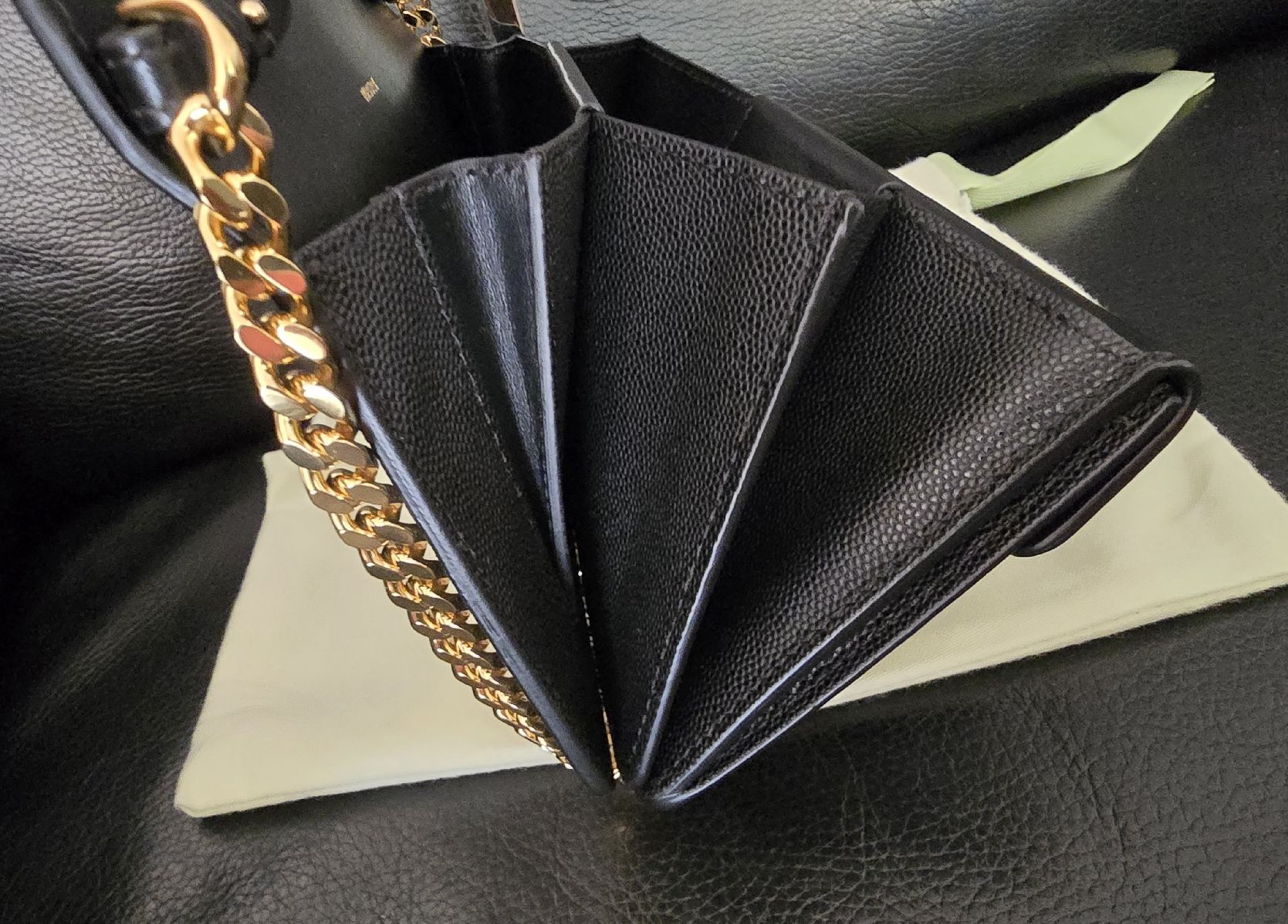 Burberry Taschen für Damen: BURBERRY Mini-Umhängetasche in Schwarz – Neu (gemäss Beschreibung) aus Gattikon von lavric_d 4