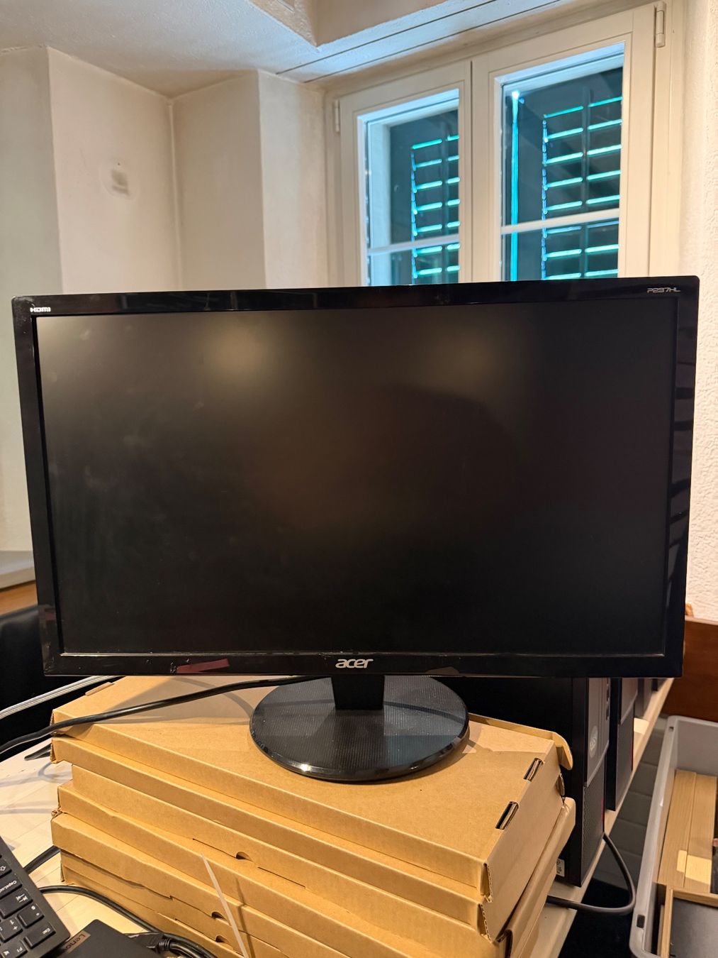Monitor: HDMI Bildschirm – Usato da Ottikon venduto da patrickb0104