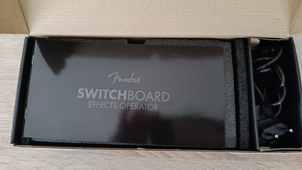 Fender Musikinstrumente: Fender Switchboard Fussschalter und Effektsteuerung - MIDI – Gebraucht aus Wald ZH von mike33 4