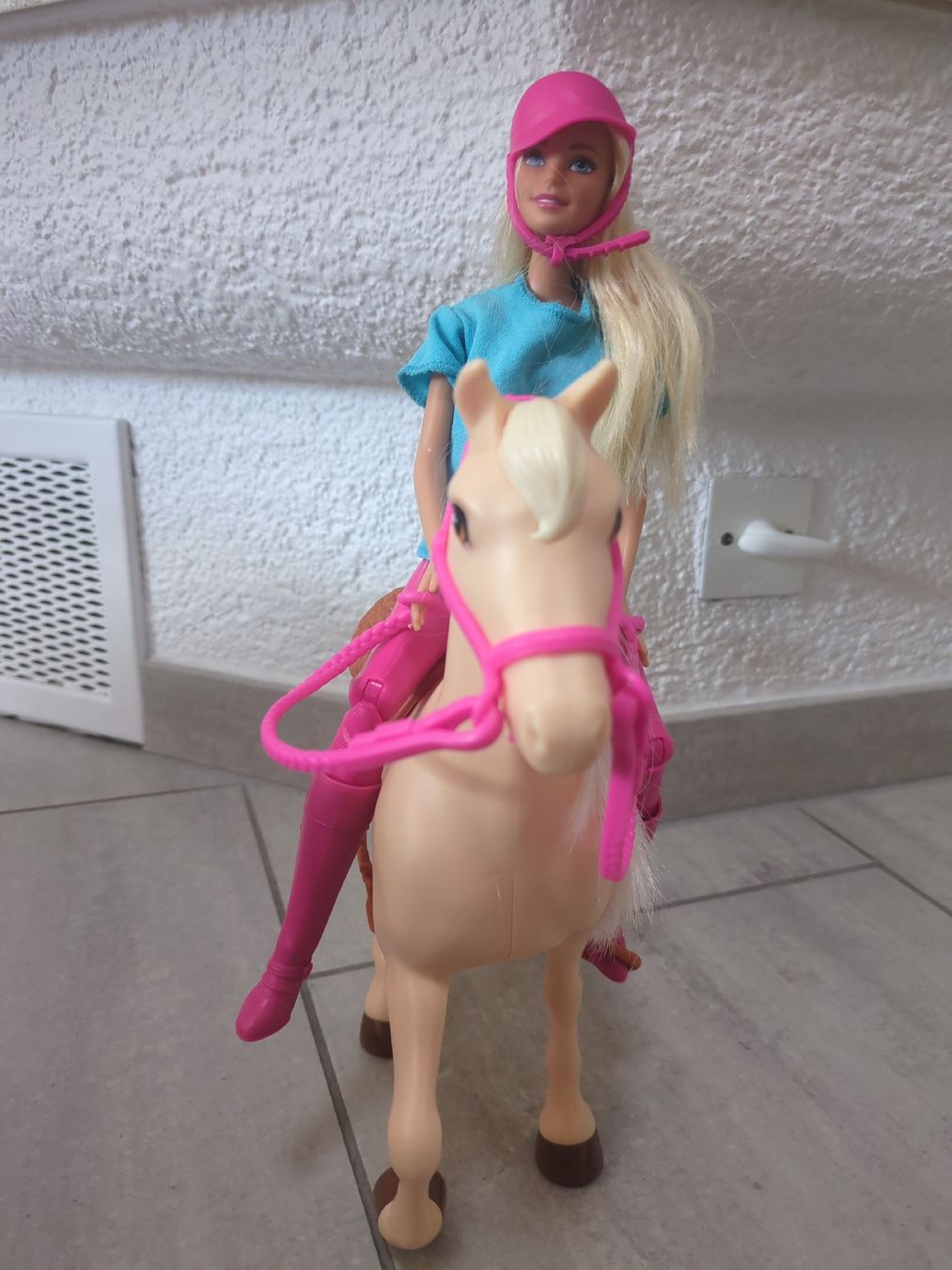 Giocattoli: Barbiepuppe inkl. Pferd – Usato da Thun venduto da Blume23 1