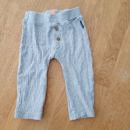 Hose Grösse 68