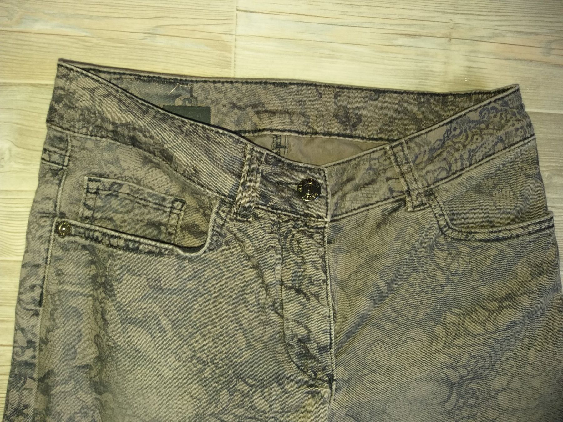 Madeleine Jeans: Jeans MADELEINE    Taille / Grosse 34 CH – Gebraucht aus Cossonay-ville von Super-Price-Quality 1