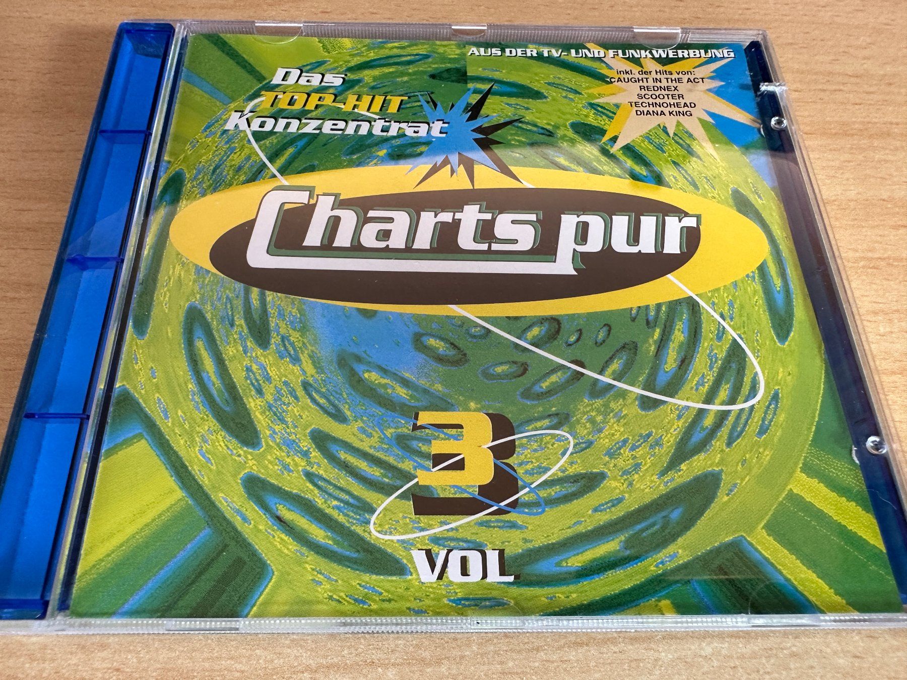 CD: Various – Charts Pur Vol. 3 – Usato da Rikon im Tösstal venduto da Alpenmutz