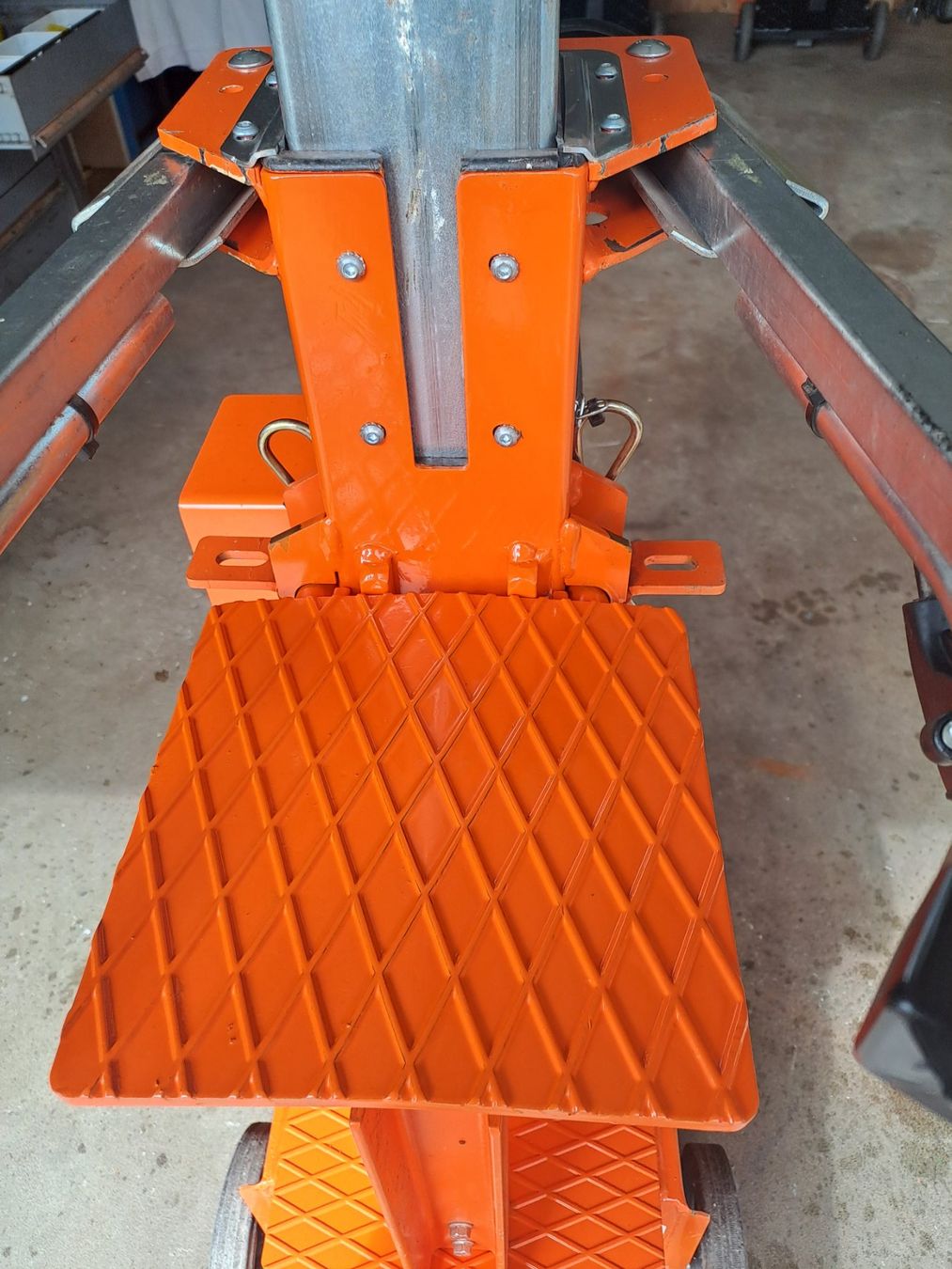 Tutte le macchine: Holzspalter 6.5 Ton – Usato da Grossdietwil venduto da Appaloosa 7