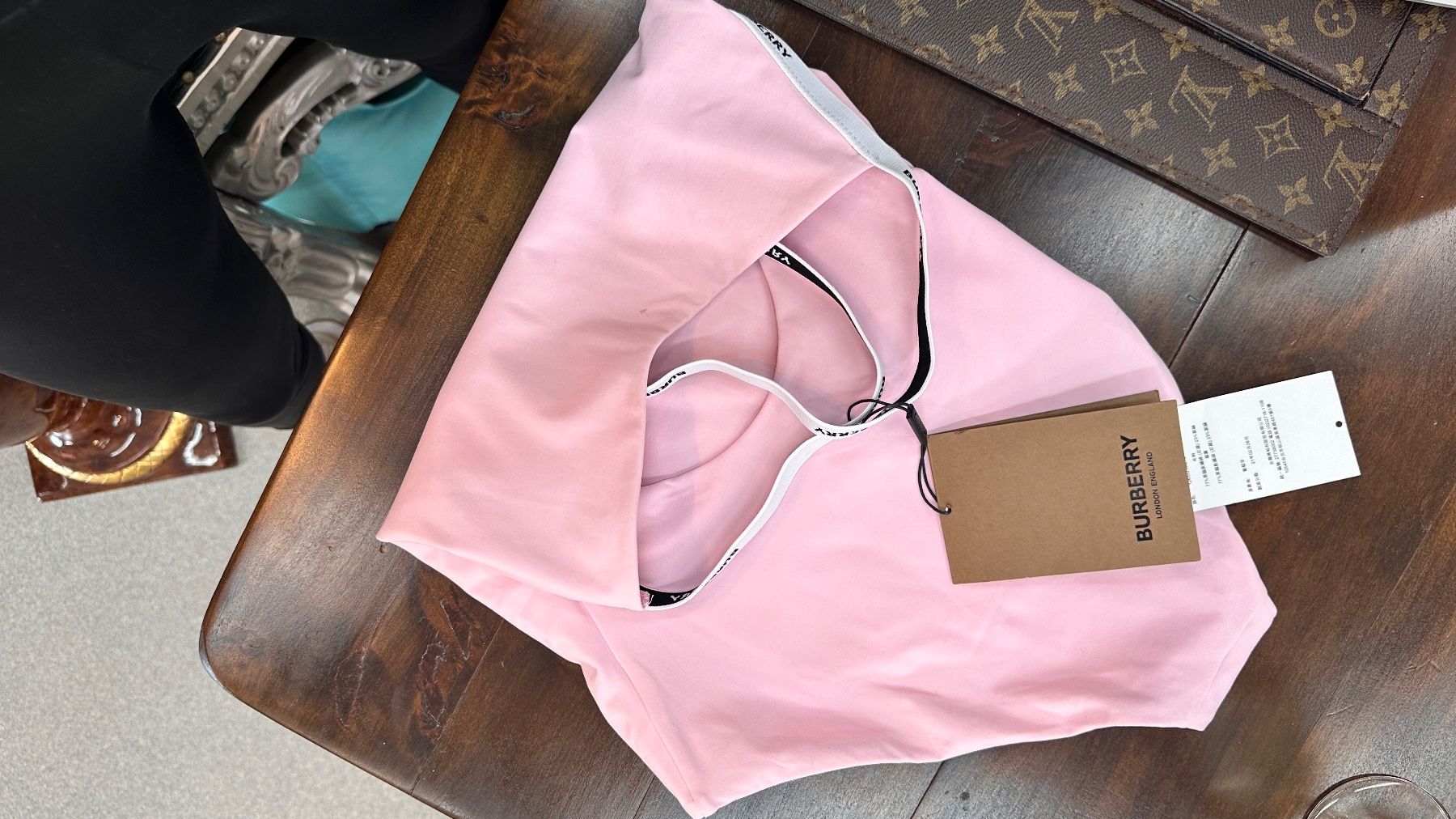 Burberry Badekleider & Bikinis: Burberry Bikini – Neu und originalverpackt aus Lachen SZ von HelvetiaLuxury 3