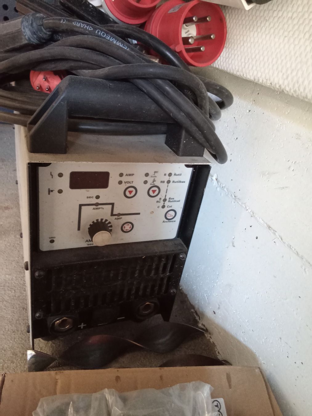 EWM Postes à souder: Pico cell 300 poste à souder  – D'occasion à Chavornay par JDCantova 1