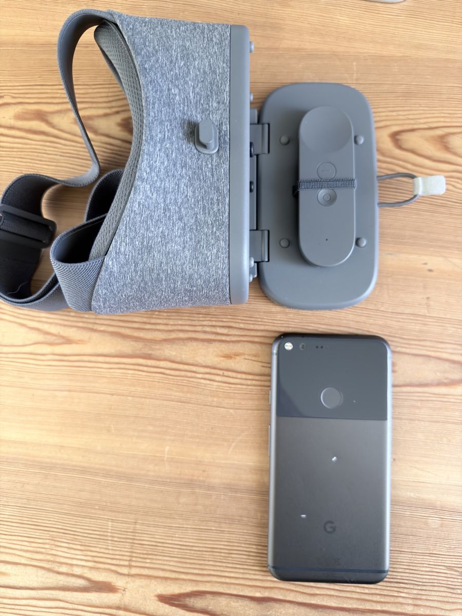 Google Telefoni cellulari / Smartphones: Google Pixel VR Set with Phone 32GB – Usato da Waldkirch venduto da ItaloFam 2