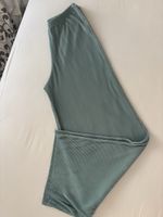 Zara Plisse-Hose weit luftig Gr M mintgrün