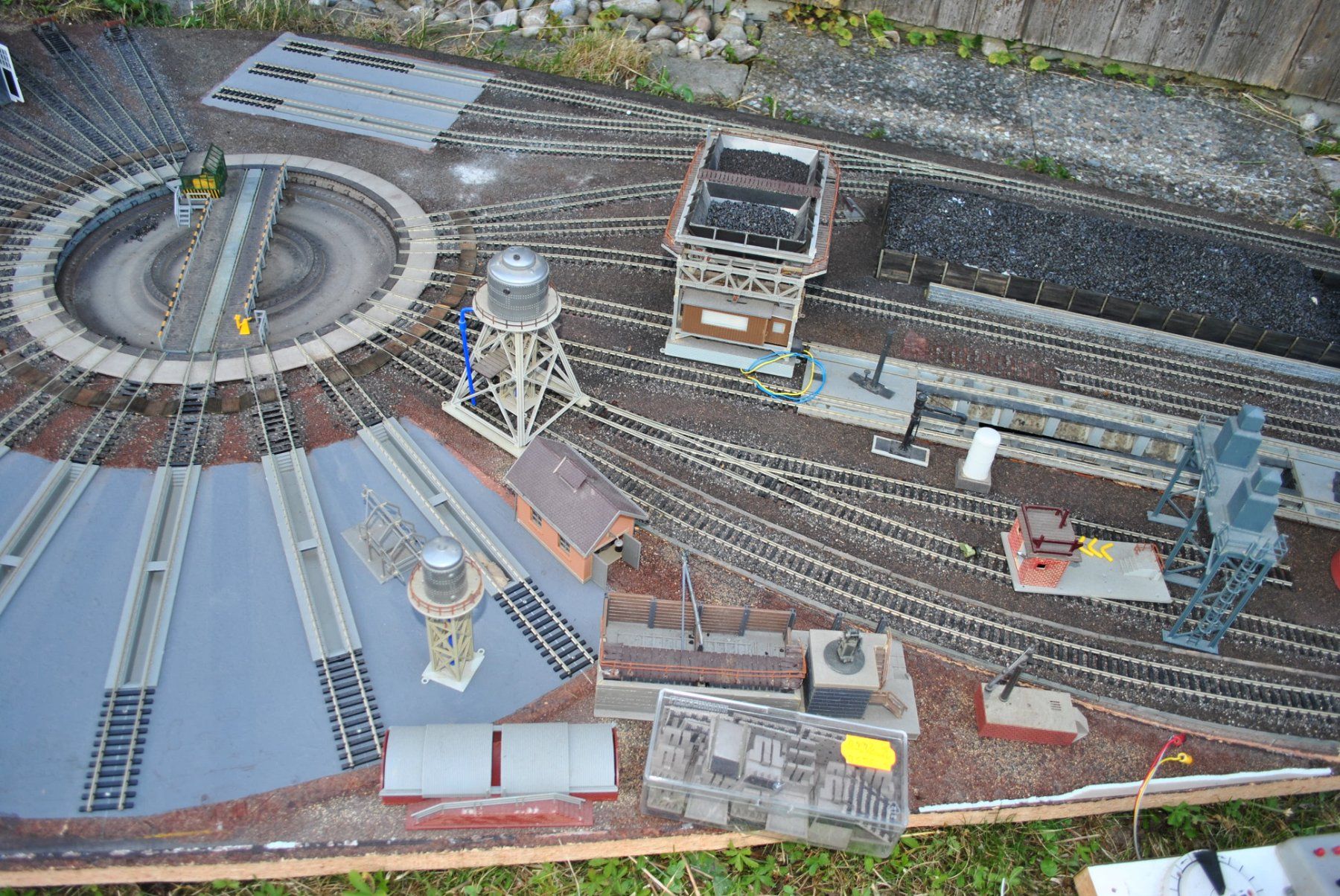 Fleischmann Modellini di ferrovie: Fleischmann Bahnhofteil (HUI003) – Usato da Aarwangen venduto da Leg_10439 5