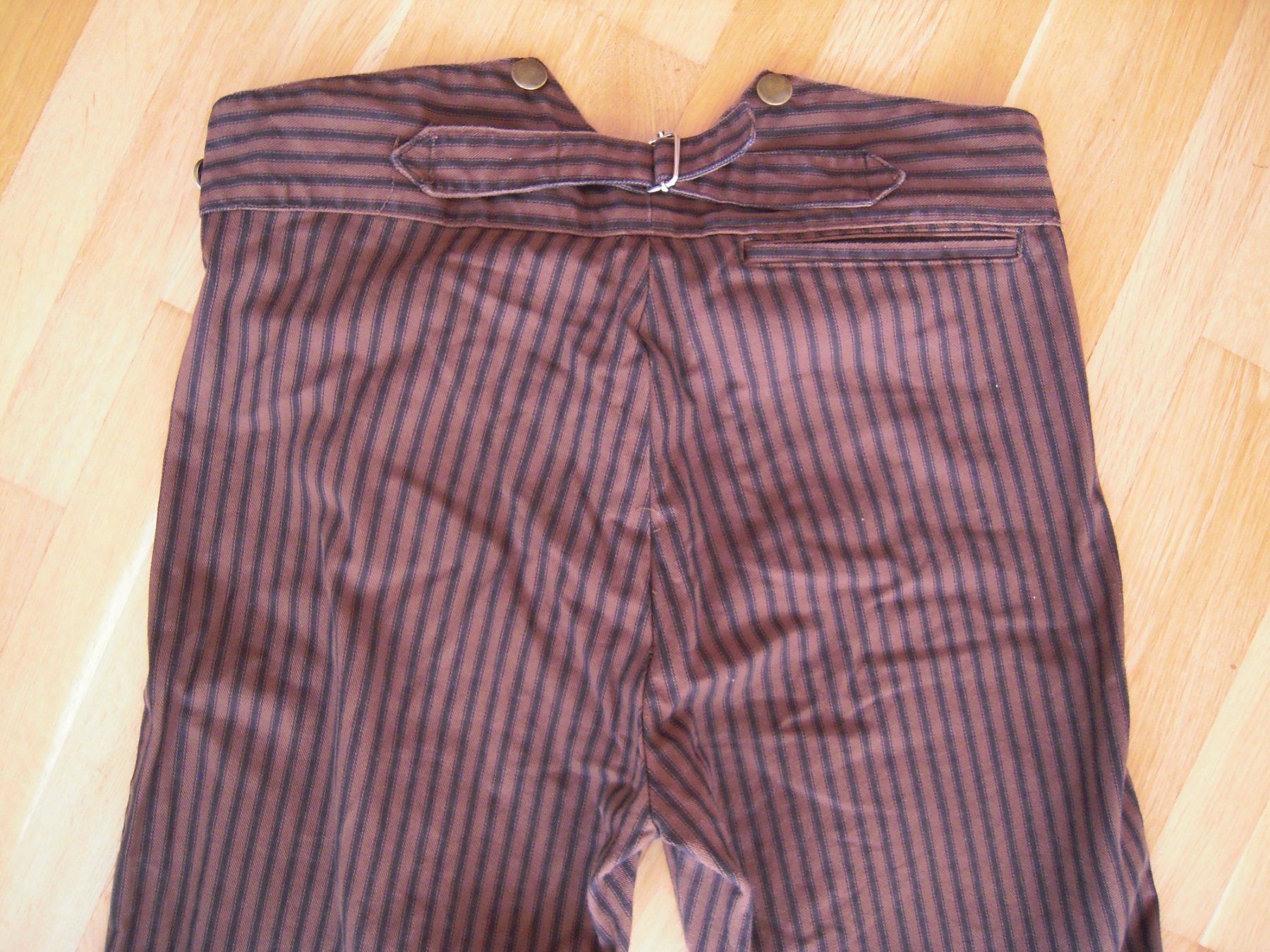 Pantaloni: Schöne, coole Steampunk Hose Damen Gr 36 – Usato da Uzwil venduto da visions77 3