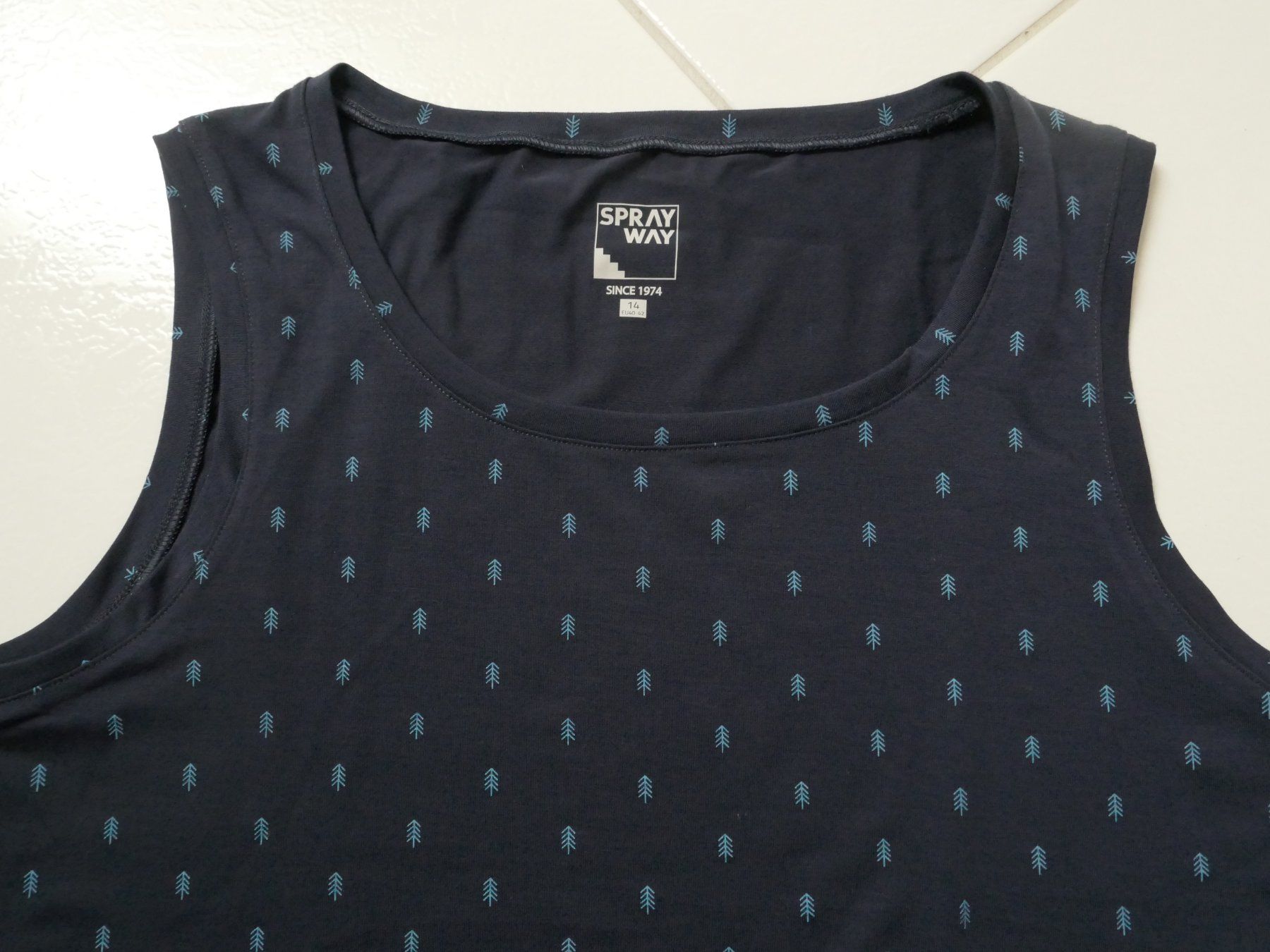 Tops: NEU !  Damentop dunkelblau – Neu (gemäss Beschreibung) aus Volketswil von Cobra22