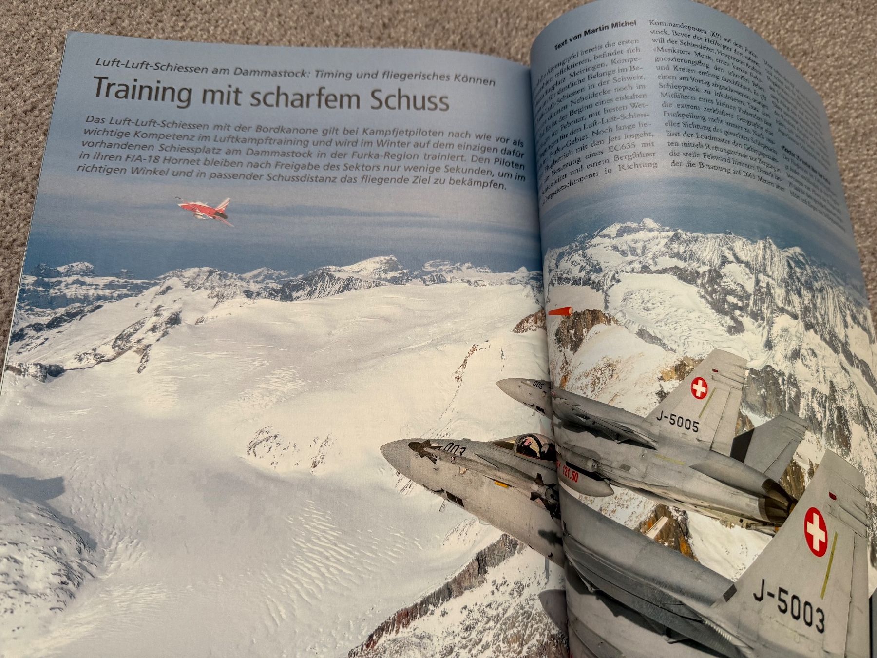 Riviste & Magazine: Jahrespublikation Schweizer Luftwaffe von 2024 – Usato da Brütten venduto da Hst1 5