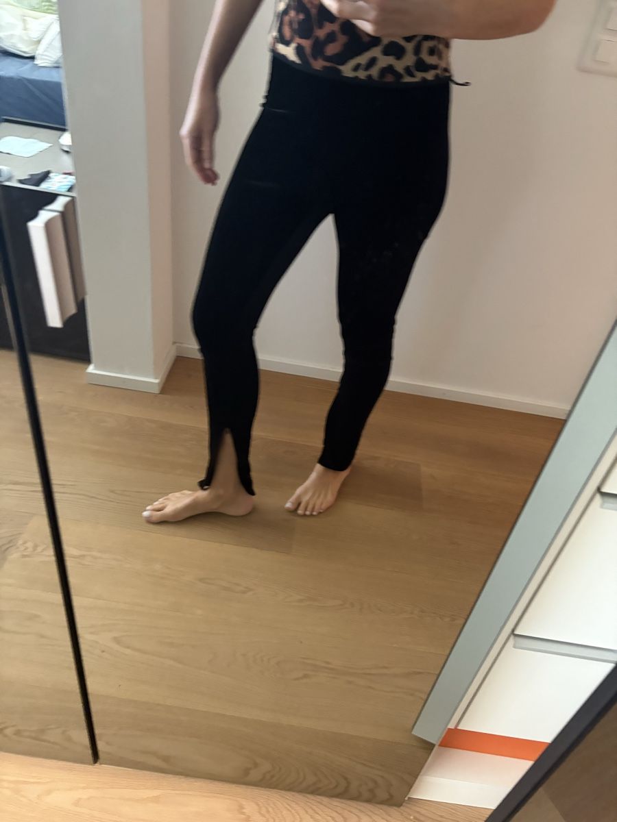 Leggings: Wardrobe NYC velvet leggins – Nuovo (secondo la descrizione) da St. Gallen venduto da ott_f827 6