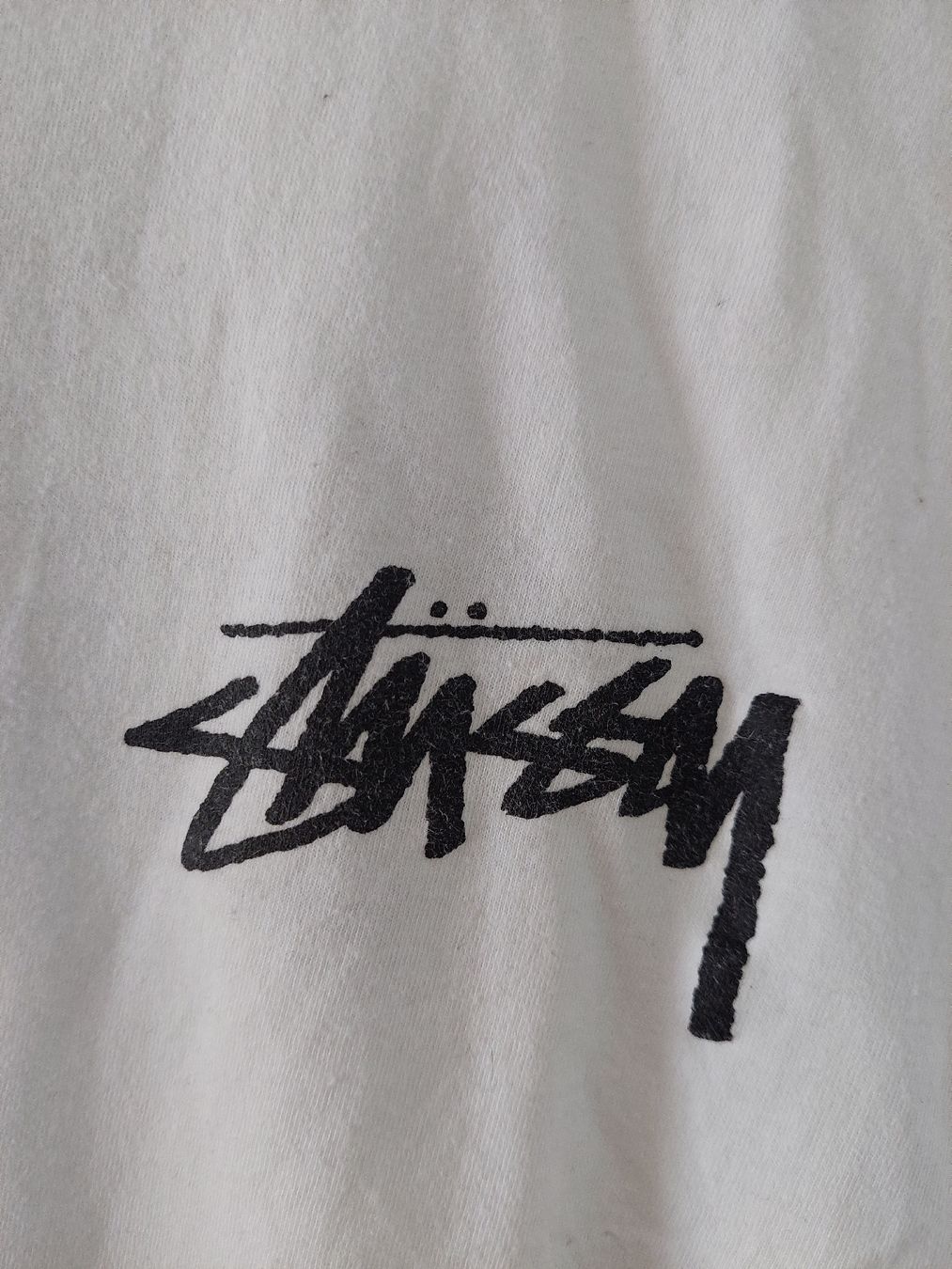 Stüssy T-shirt: Stüssy T-Shirt – Usato da Neftenbach venduto da Joyvdberg 1