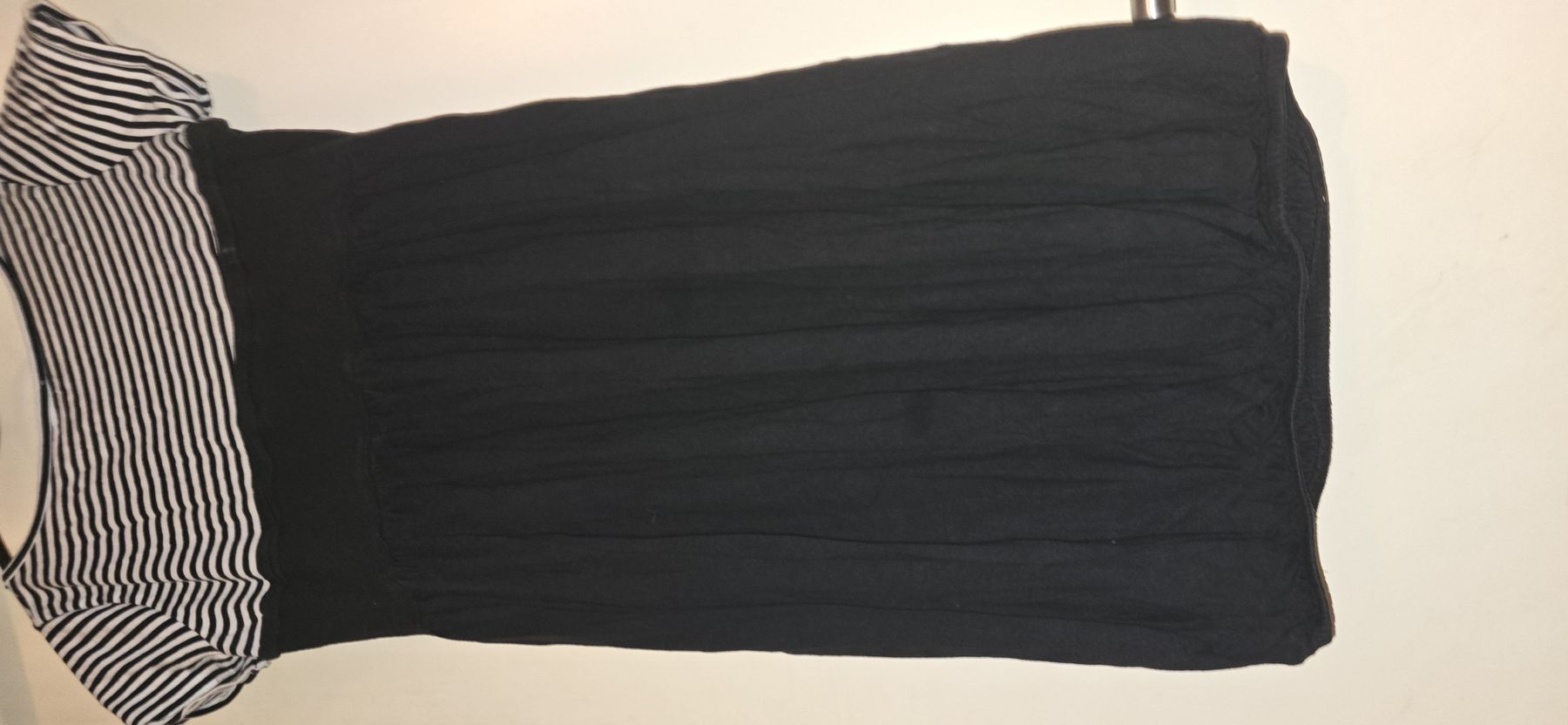 Pimkie Vestiti: Robe noire rayée en bon état – Usato da Meyrin venduto da lul_6y9f