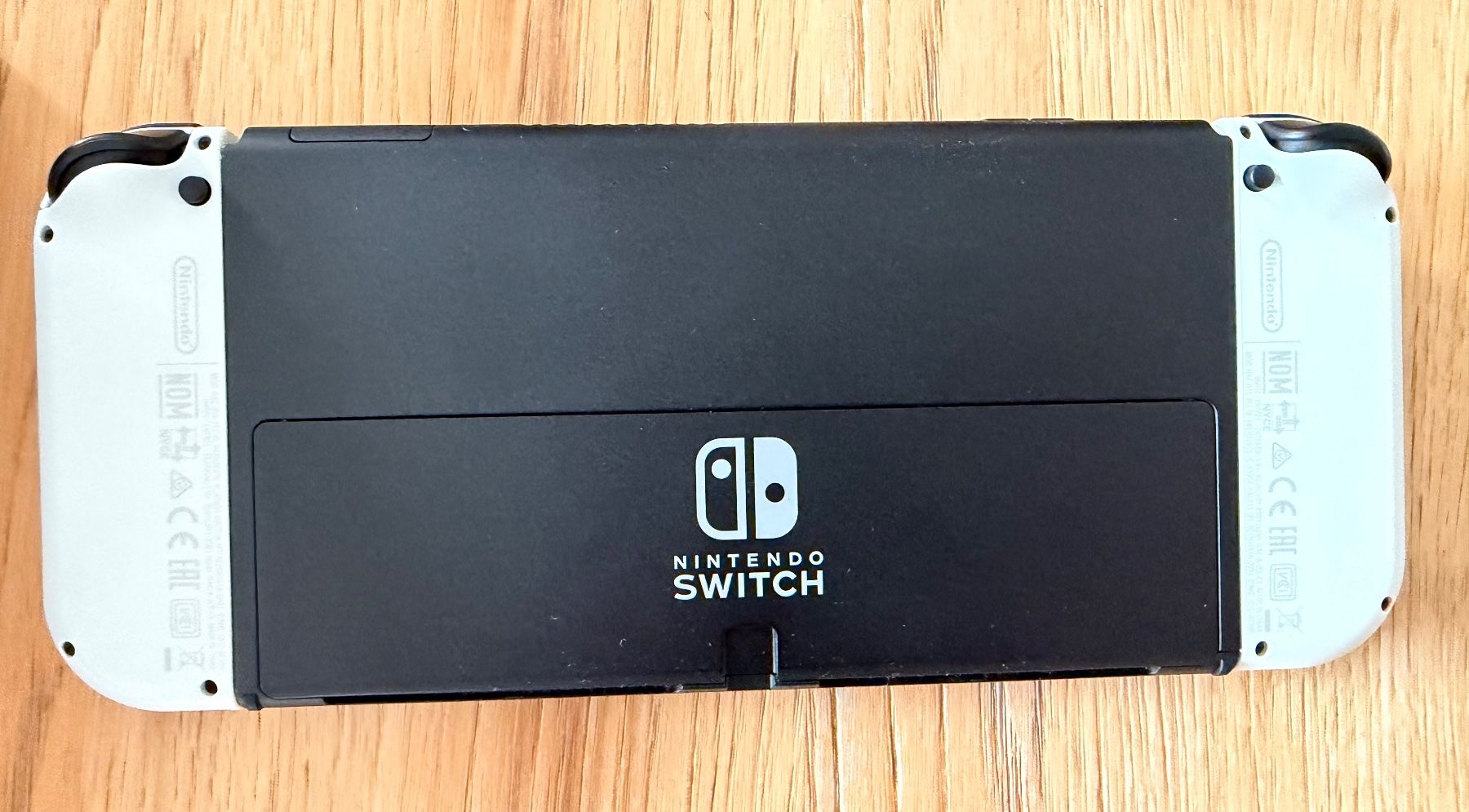 Nintendo Console: Nintendo Switch OLED Weiss – Usato da Schellenberg venduto da dst_dy8p 1