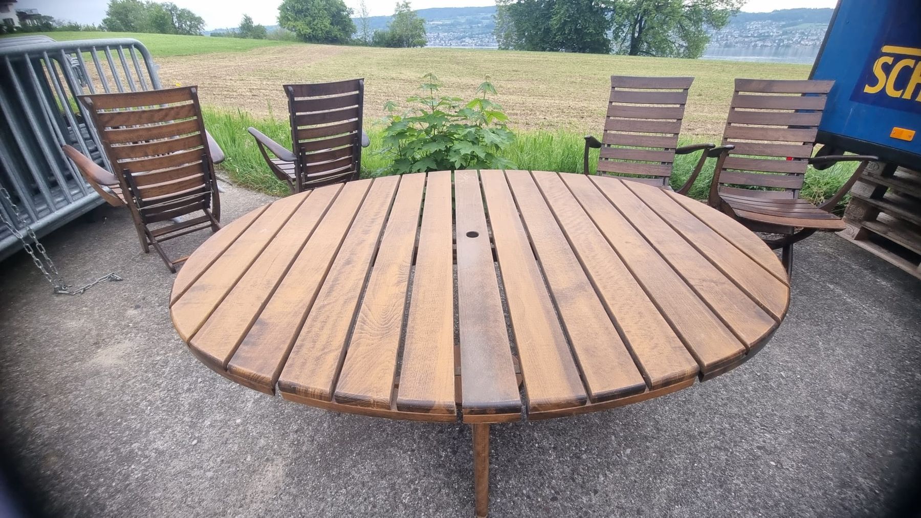 Set di tavolo e panche: Schönes Gartenensemble Teakholz – Usato da Wädenswil venduto da Greatstuff 4