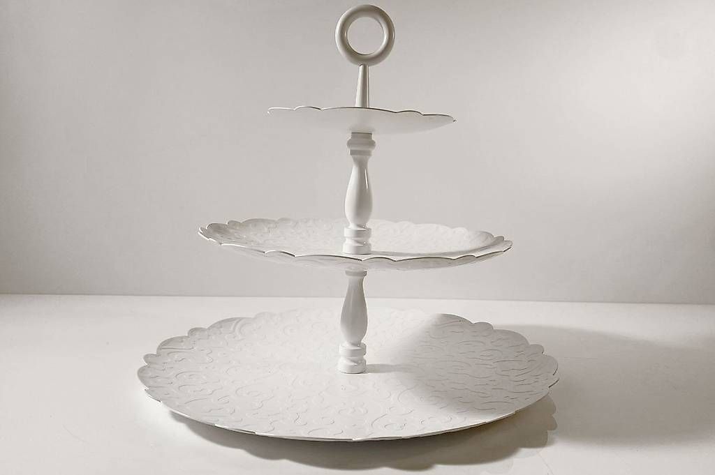 Alessi Piatti di portata: Alessi Dressed Etagere mit 3 Ebenen – Usato da Ballwil venduto da ClassicGallery 5