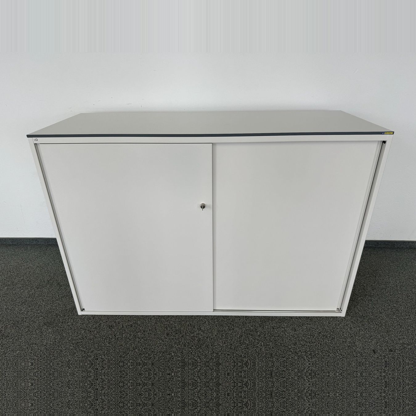Lista Armadi: Lista Office LO Storage Empfangs-Theken – Usato da Schönenwerd venduto da mcofficeshop