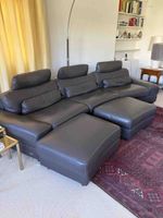 Ledersofa dunkelgrau mit Hocker gebrauchter Zustand