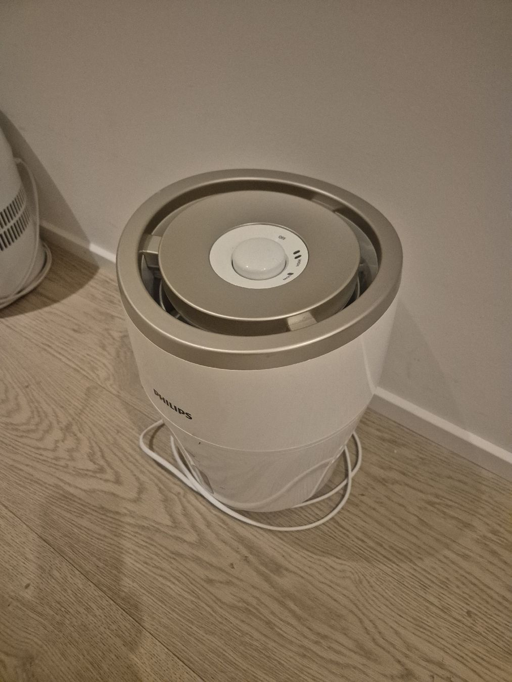 Philips Luftentfeuchter: Philips Nanocloud dehumidifier  – Gebraucht aus Thalwil von tristanjmoore 1