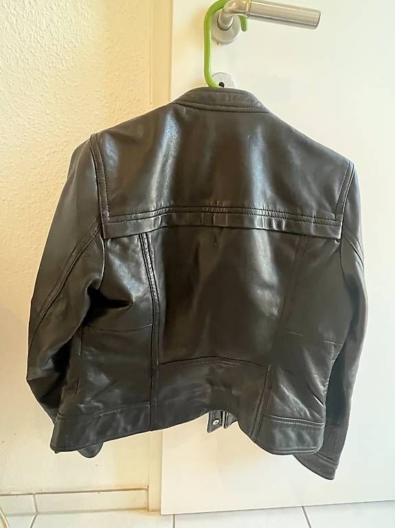 Esprit Giacche: Verkaufe Damen Lederjacke Gr.M Esprit – Nuovo (secondo la descrizione) da Muttenz venduto da kohleha1 2