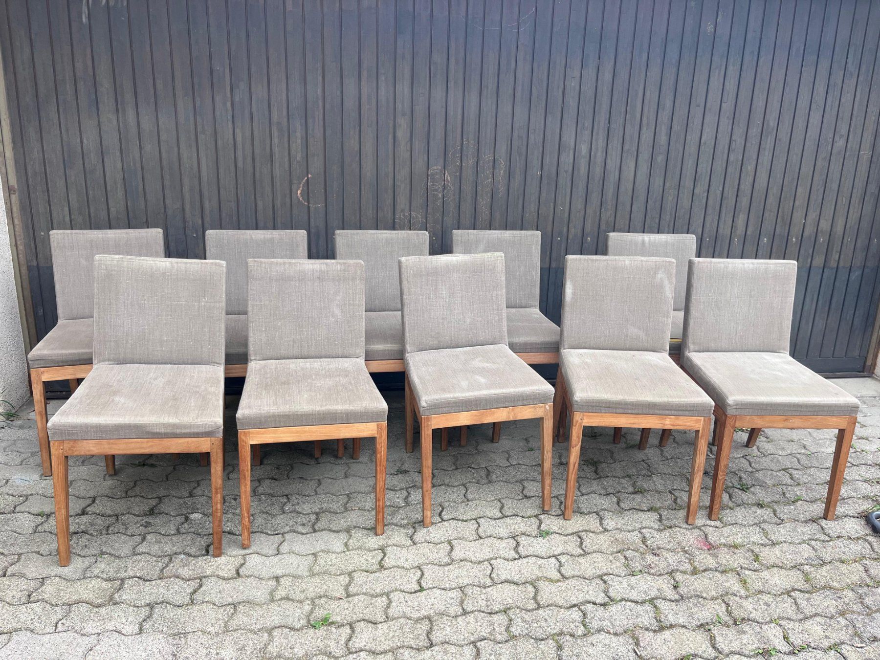 Sedie: Set mit 10 Stühlen aus massivem Teakholz – Usato da Gockhausen venduto da via_5fyk