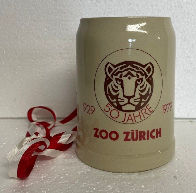 Altre raccolte & rarità: Zoo Zürich Jubiläumskrug – Usato da Oberrieden venduto da Ket25
