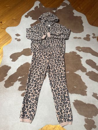 H&M Mädchen Fleece Jacke und Hose Leo Gr.140
