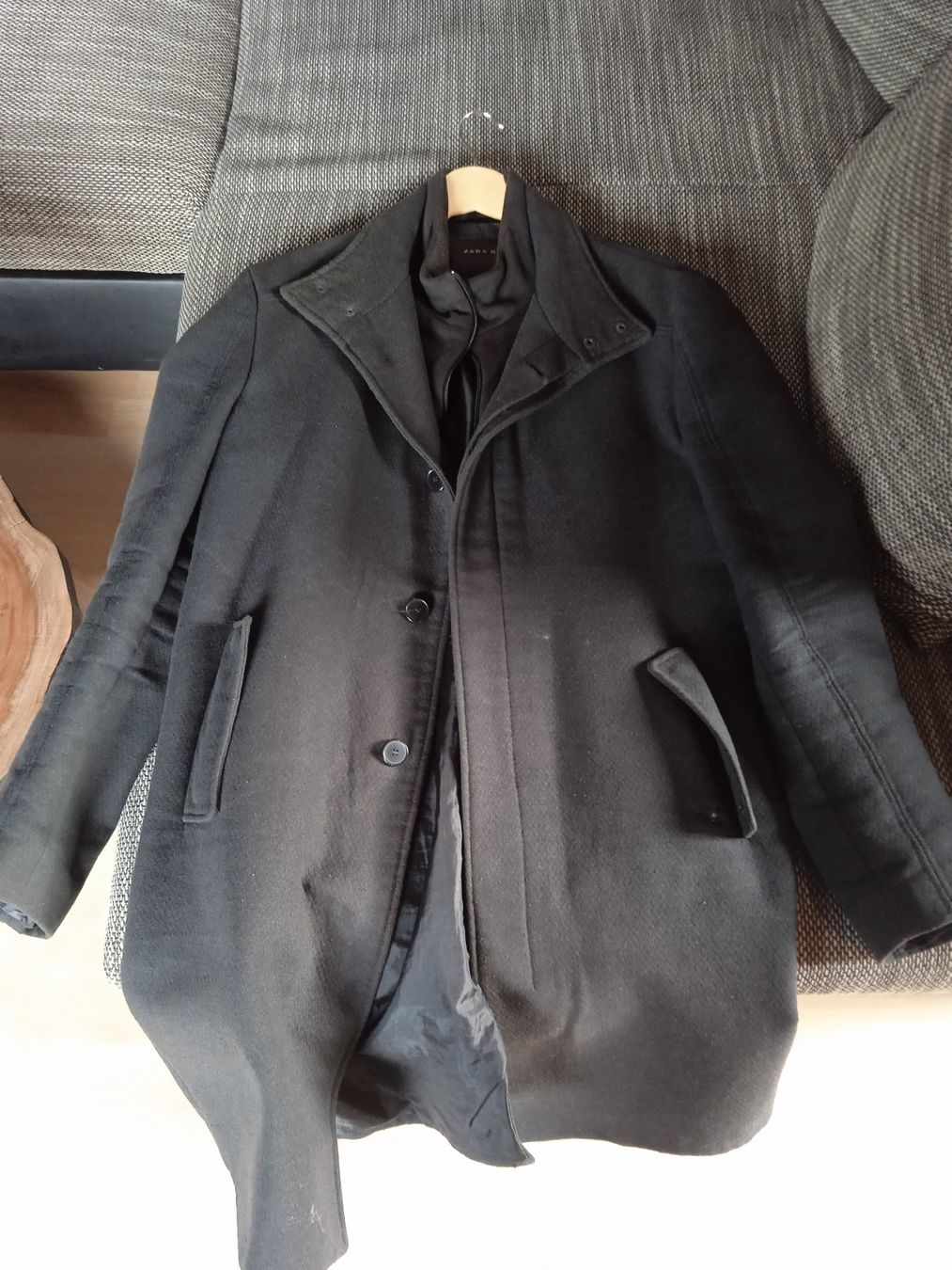 Zara Giacche: Zara Paris large winter jacket – Usato da Flums venduto da hec_flums
