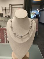Süsswasserperlen Kette Grau