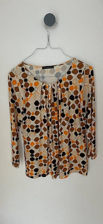 Blusen: Bluse – Gebraucht aus Luzern von yol_gn2b